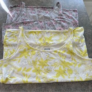 Duluth Trading Women Tank Top Size Large Bundle Grey Yellow Floral
